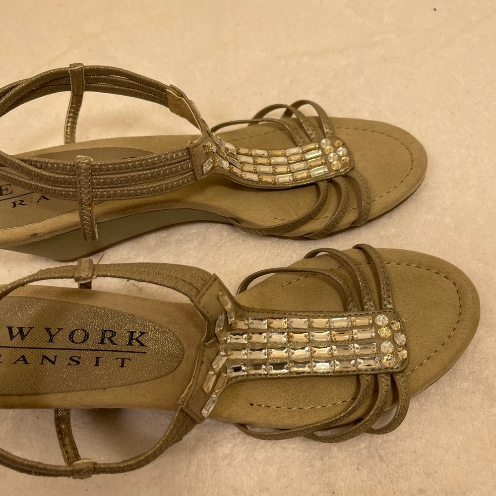 New York Transit Cream Rhinestone Sandals 8W